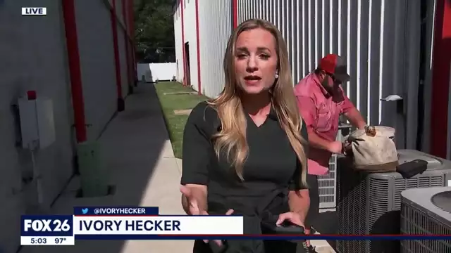 Fox 26 TV Reporter Ivory Hecker Informs Network LIVE ON AIR She's Blowing The Whistle On Them