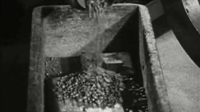 THE MAKING OF PENNIES 1940s DEPARTMENT OF TREASURY